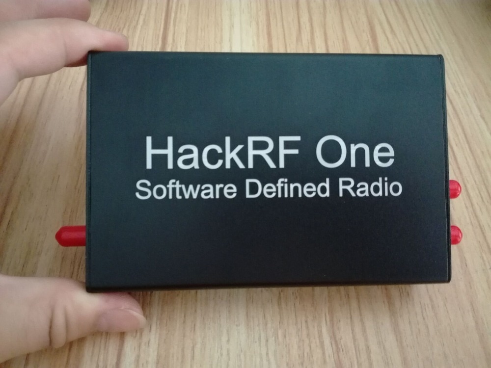 Hackrf one   ˷̴ Ŭ Ŀ ̽
